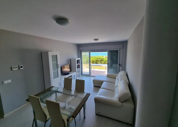 Urbanizacion Marenia - Playa 1a Linea Lejlighed