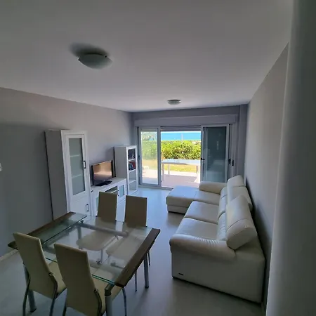 Urbanizacion Marenia - Playa 1a Linea דירה