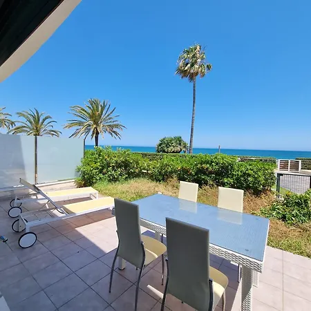 Urbanizacion Marenia - Playa 1a Linea דירה